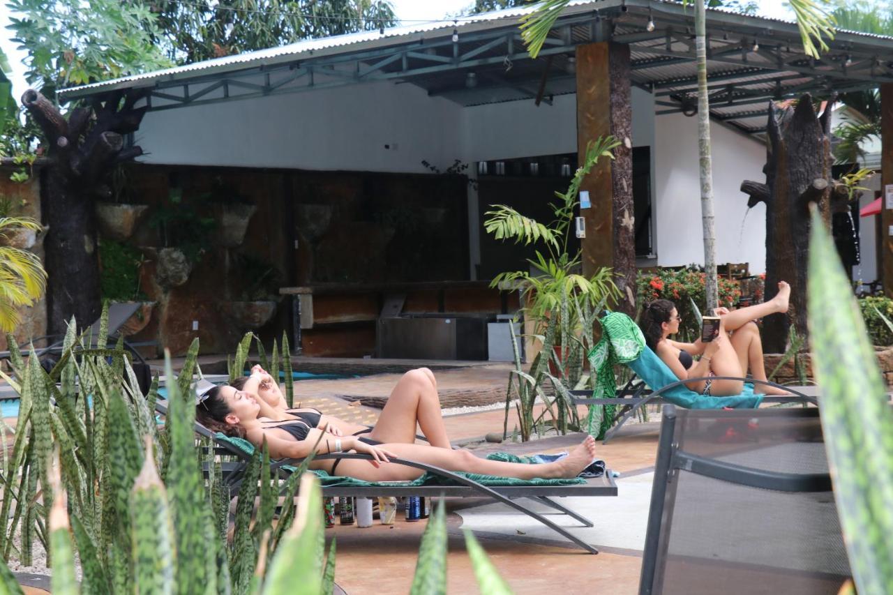 Arenal Poshpacker Hostel La Fortuna ภายนอก รูปภาพ