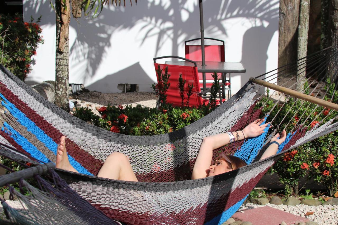Arenal Poshpacker Hostel La Fortuna ภายนอก รูปภาพ