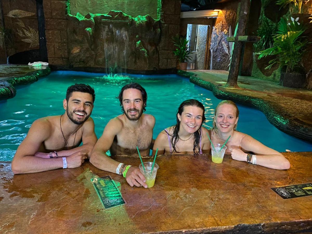 Arenal Poshpacker Hostel La Fortuna ภายนอก รูปภาพ