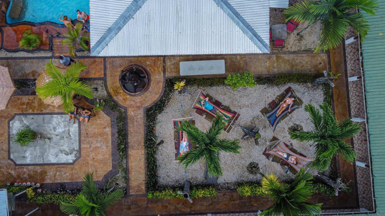 Arenal Poshpacker Hostel La Fortuna ภายนอก รูปภาพ