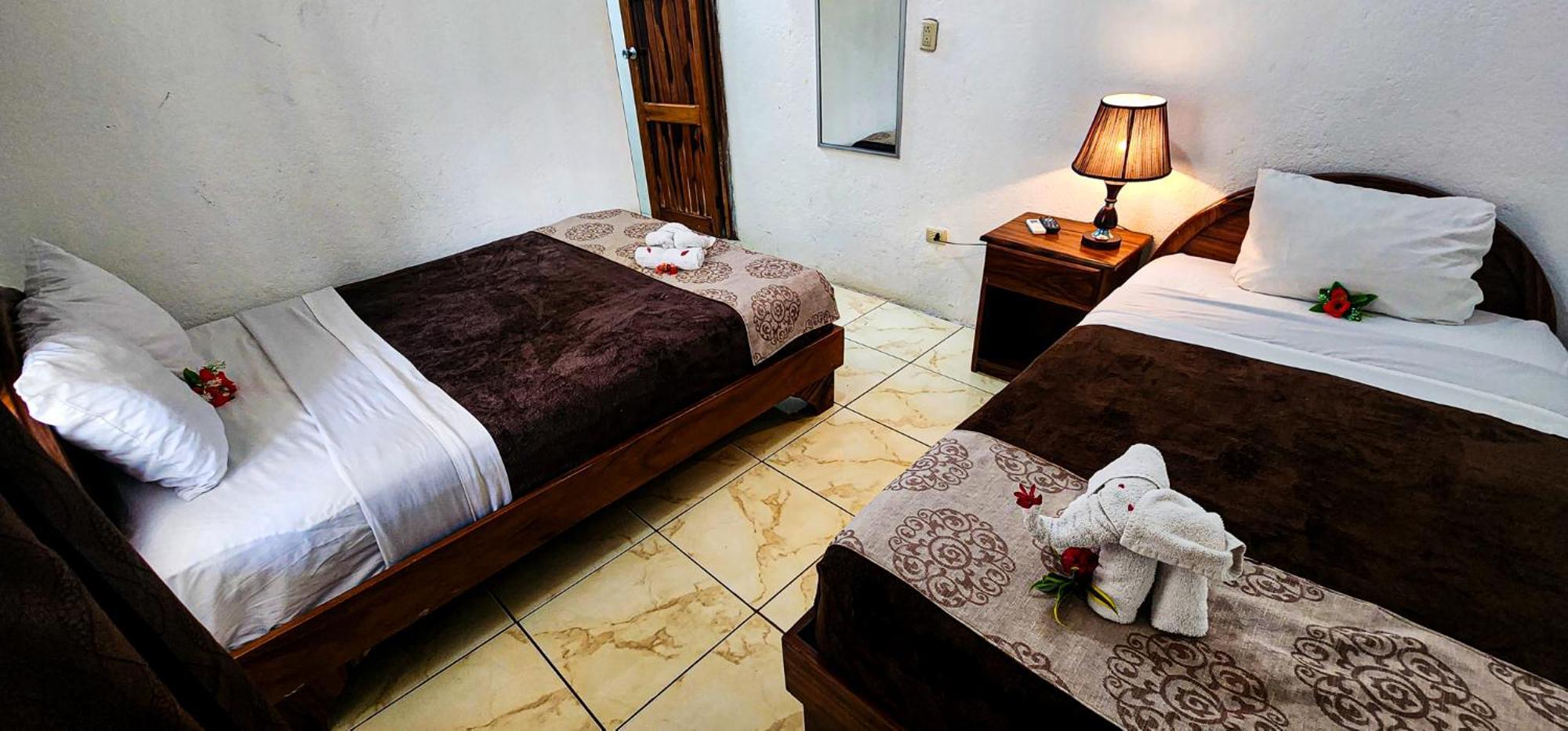 Arenal Poshpacker Hostel La Fortuna ภายนอก รูปภาพ