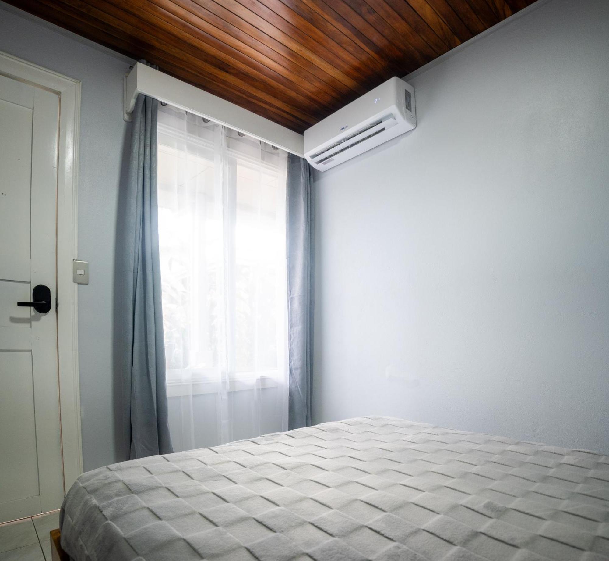 Arenal Poshpacker Hostel La Fortuna ภายนอก รูปภาพ